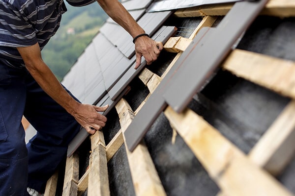 Roofing Contractor 